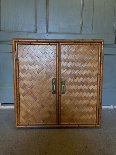 Elegant bamboo Vintage lattice cane cupboard with brass handles.

More details follow the link

#vintage #interiors #furniture #home #antiques